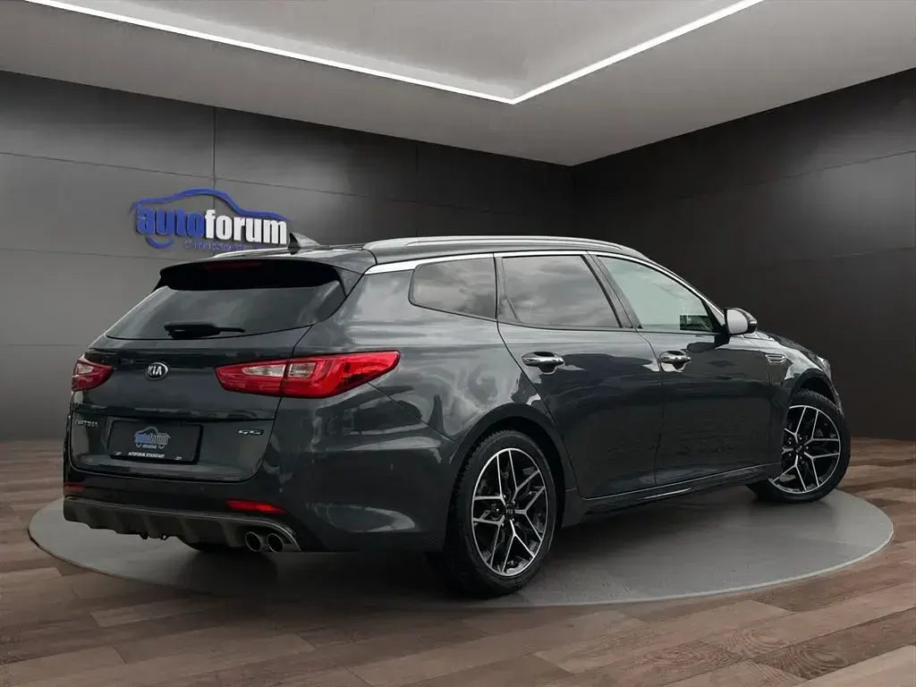 Gebraucht Kia Optima GT-Line 136 PS (100 kW) 2019 Grau Kombi