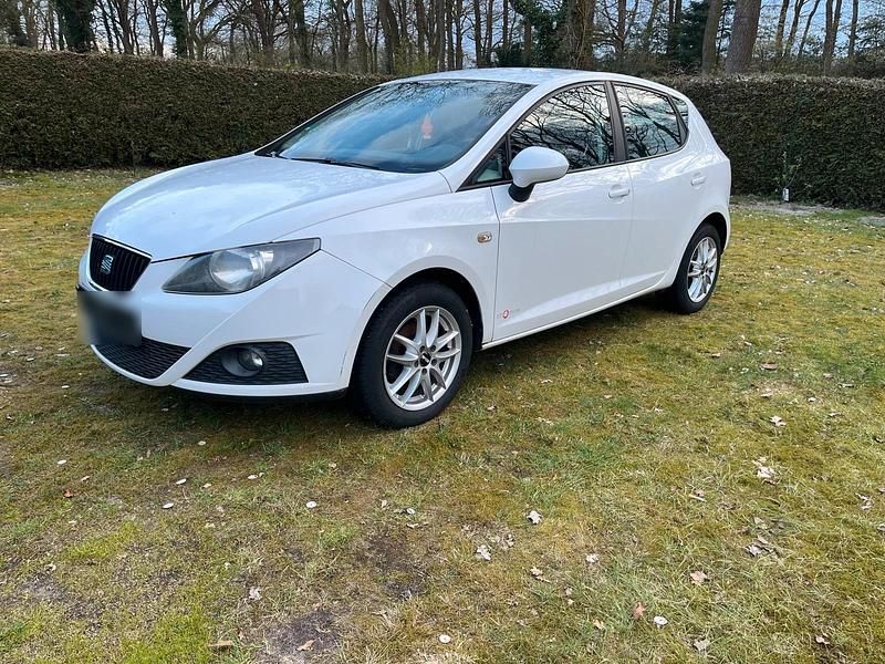 Gebraucht Seat Ibiza 90 PS (66 kW) 2011 Weiß Limousine