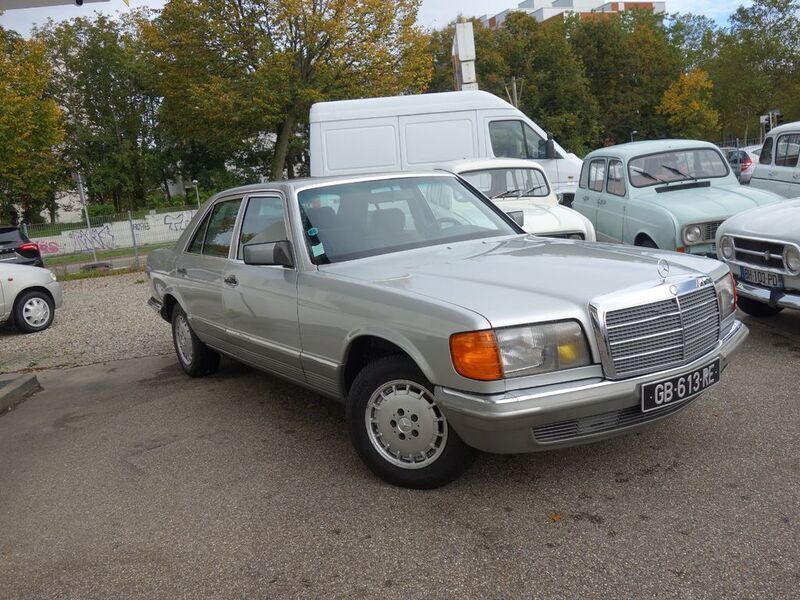 Gebraucht Mercedes 280 SE 185 PS (136 kW) 1985 Silber Limousine