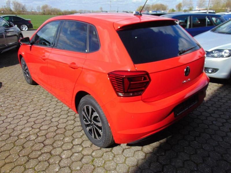Gebraucht VW Polo Active 95 PS (69 kW) 2021 Rot Kleinwagen
