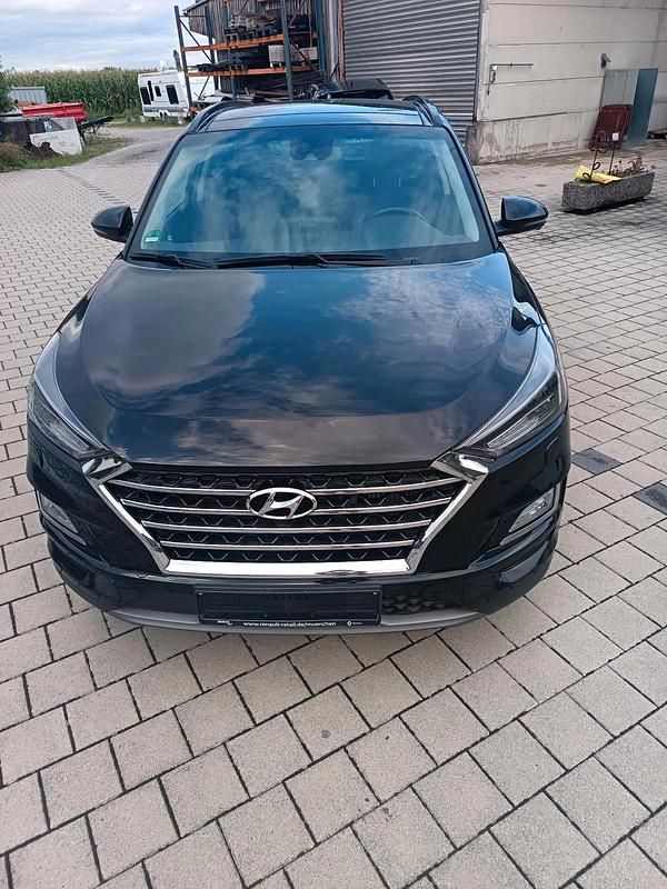 Schwarz Gebraucht 2020 Hyundai Tucson SUV | 23.000 € (Fairer Preis) - Bild 1/4