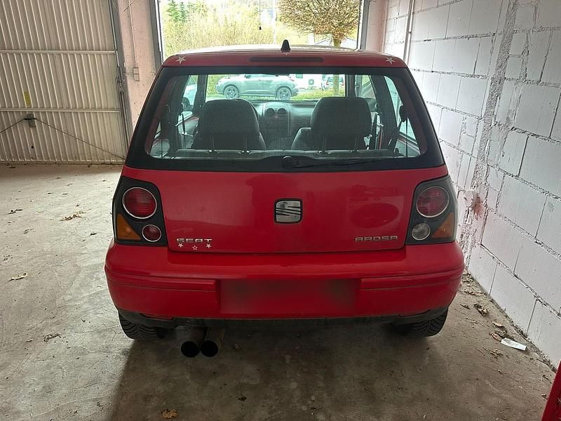 Brugt Seat Arosa 37 HK (27 kW) 2003 Rød Hatchback