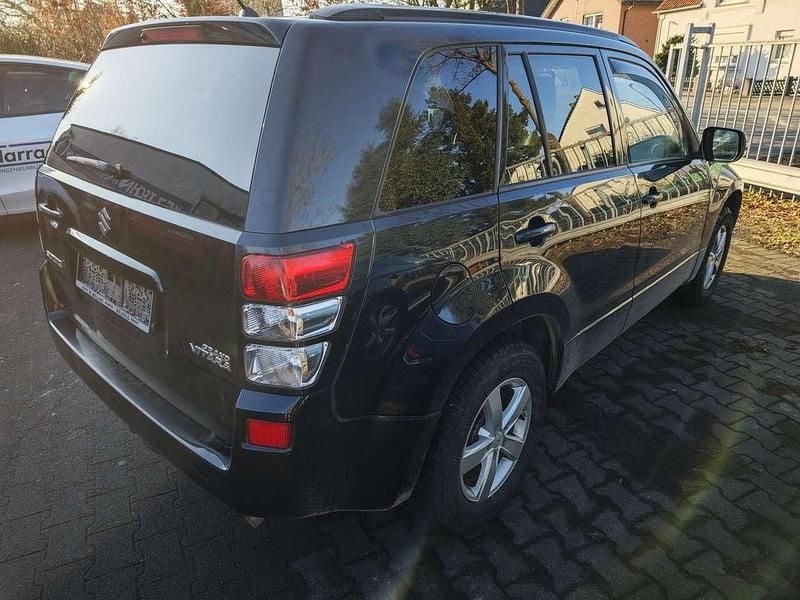 Gebraucht Suzuki Grand Vitara 129 PS (94 kW) 2010 Bluish black SUV