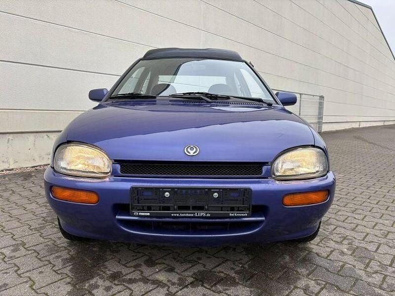 Gebraucht Mazda 121 72 PS (52 kW) 1995 Violett Limousine