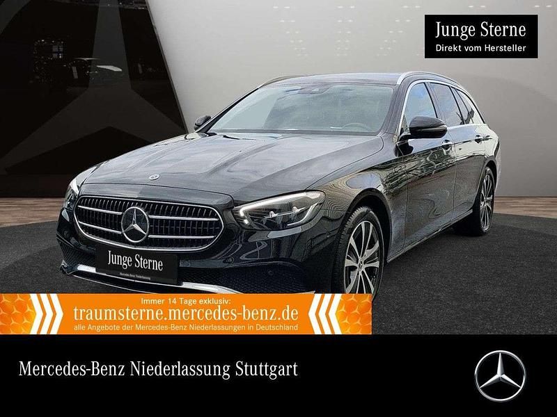 Schwarz Gebraucht 2022 Mercedes E300 Avantgarde Limousine | 35.990 € (Fairer Preis) - Bild 1/3