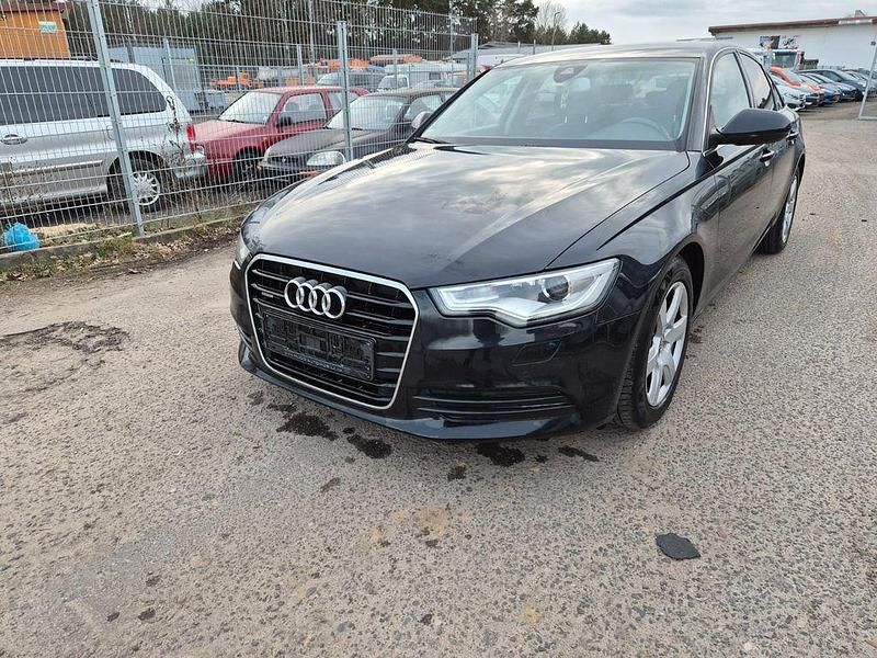 Gebraucht Audi A6 Sport 204 PS (150 kW) 2012 Schwarz Limousine