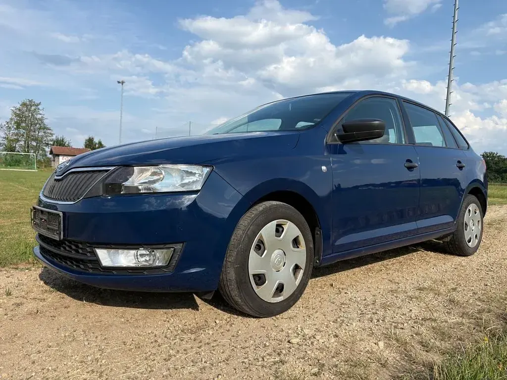 Gebraucht Skoda Rapid Ambition 90 PS (66 kW) 2014 Blau Kleinwagen
