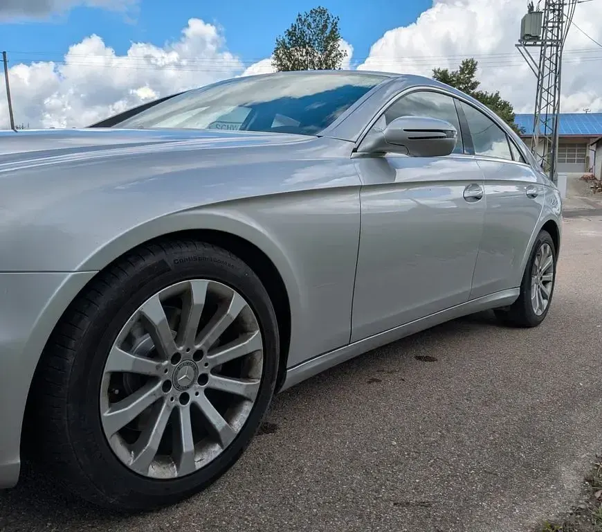 Gebraucht Mercedes CLS350 224 PS (164 kW) 2009 Silber Coupé