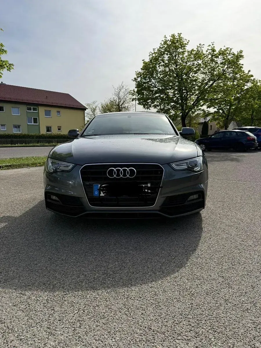 Gebraucht Audi A5 Sportback Sport 230 PS (169 kW) 2016 Grau Kleinwagen