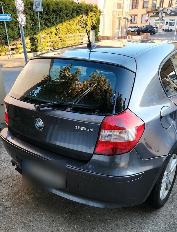 Gebraucht BMW 118 2005 Grau Kleinwagen