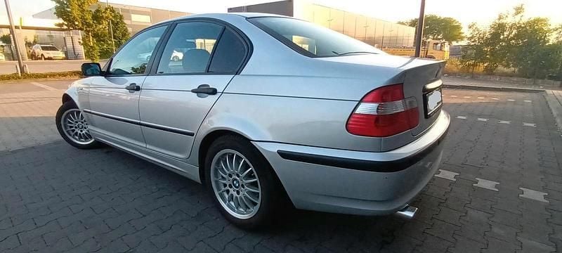 Gebraucht BMW 316 116 PS (85 kW) 2003 Grau Limousine