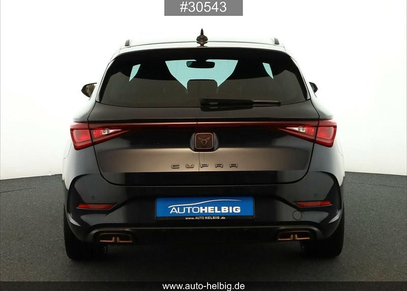 Gebraucht Cupra Leon VZ 245 PS (180 kW) 2022 Blau Kombi