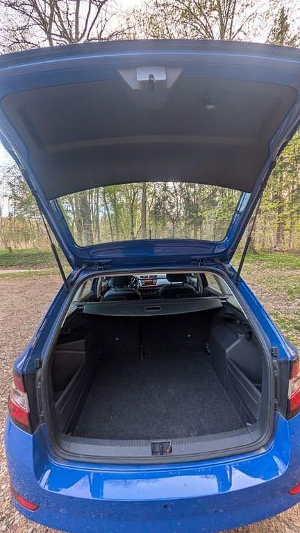 Gebraucht Skoda Fabia Ambition 95 PS (69 kW) 2020 Blau Kombi