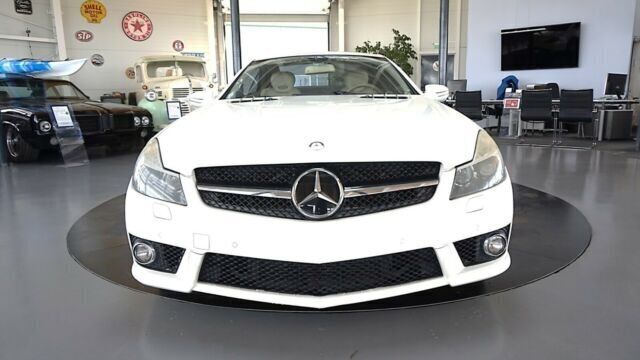 Gebraucht Mercedes SL63 AMG AMG 525 PS (386 kW) 2009 Weiß metallic Cabrio