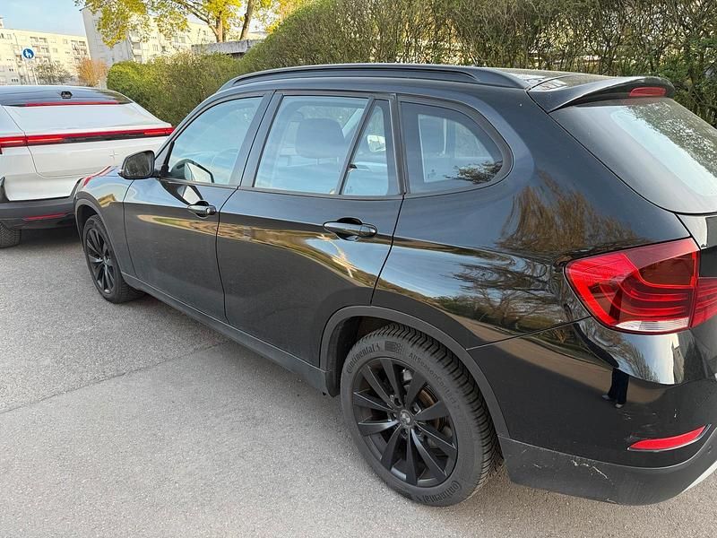Gebraucht BMW X1 110 PS (80 kW) 2013 Schwarz SUV