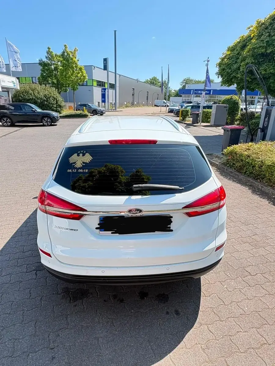 Gebraucht Ford Mondeo 150 PS (110 kW) 2019 Weiß Kombi