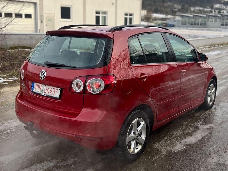 Gebraucht VW Golf Plus Cross 140 PS (102 kW) 2009 Rot Van / Kleinbus