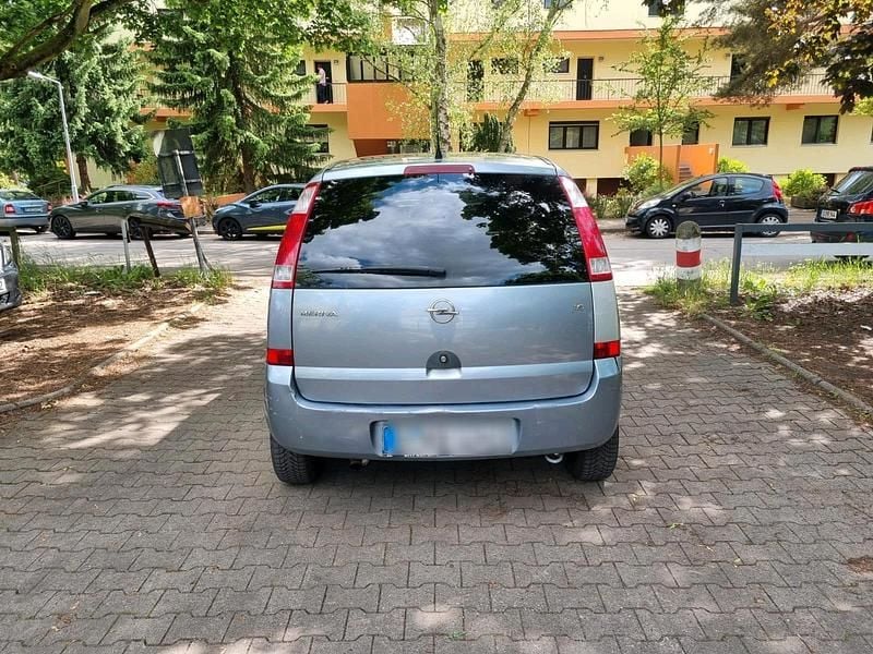 Gebraucht Opel Meriva 100 PS (73 kW) 2004 Silber Van / Kleinbus