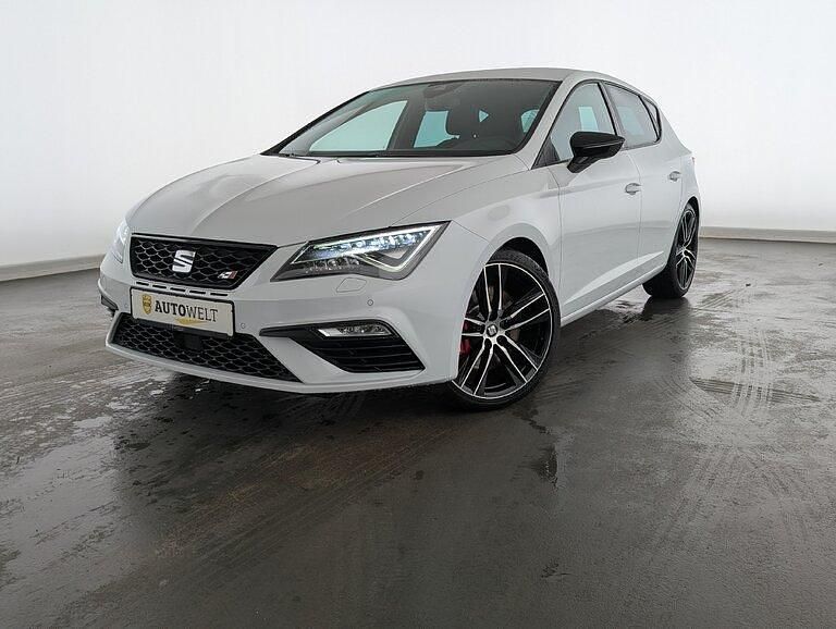 Weiß Gebraucht 2017 Seat Leon CUPRA Limousine | 18.360 € (Fairer Preis) - Bild 1/4