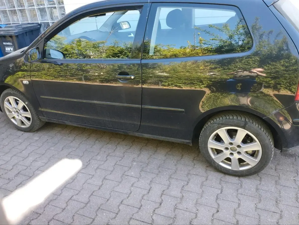 Gebraucht VW Polo 86 PS (63 kW) 2004 Schwarz Kleinwagen