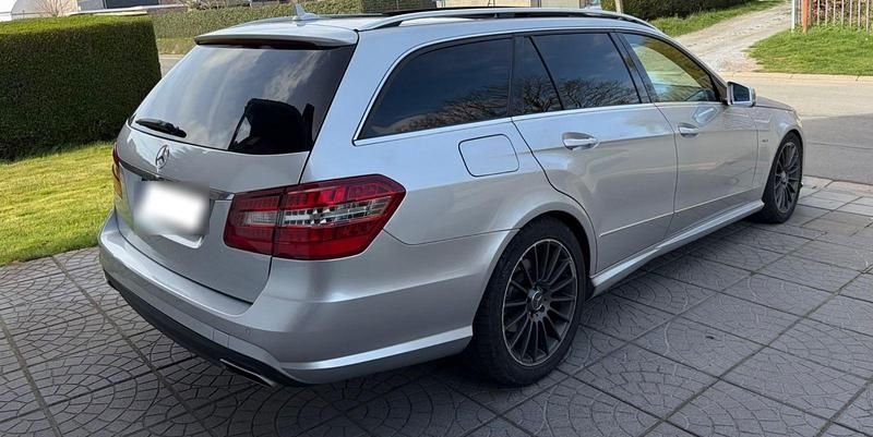 Gebraucht Mercedes E350 Avantgarde 265 PS (194 kW) 2012 Silber Kombi
