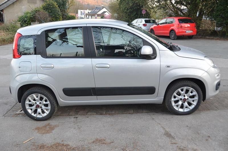 Gebraucht Fiat Panda 86 PS (63 kW) 2018 Argento alfa (metallic) Kleinwagen