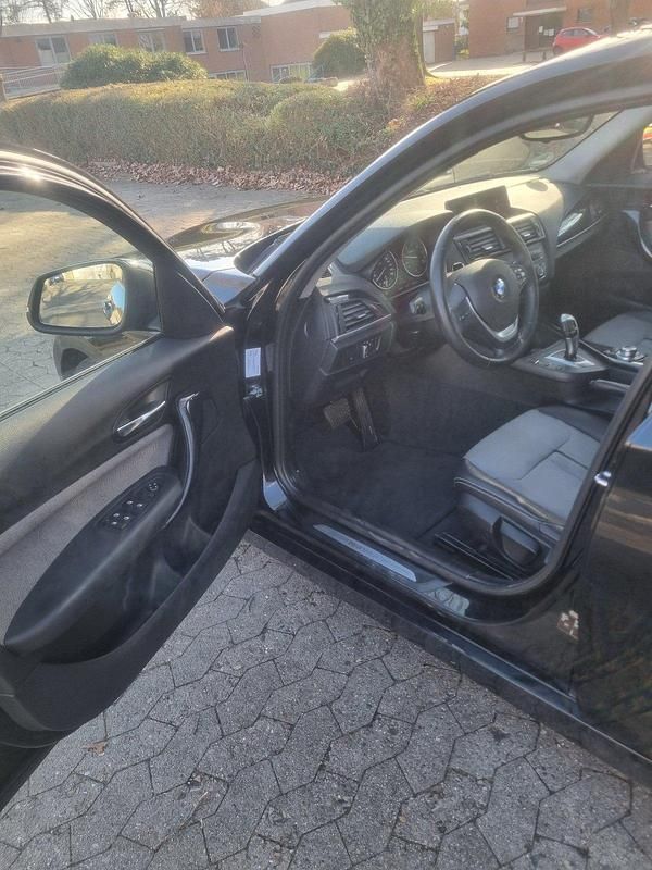 Second-hand BMW 120 142 CP (104 kW) 2012 Negru Hatchback