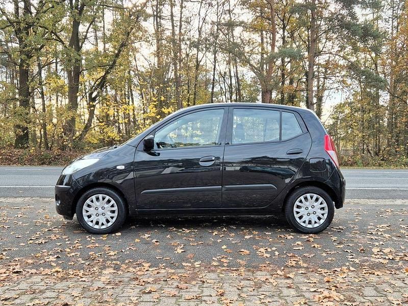 Gebraucht Hyundai i10 Edition+ 67 PS (49 kW) 2009 Schwarz Kleinwagen