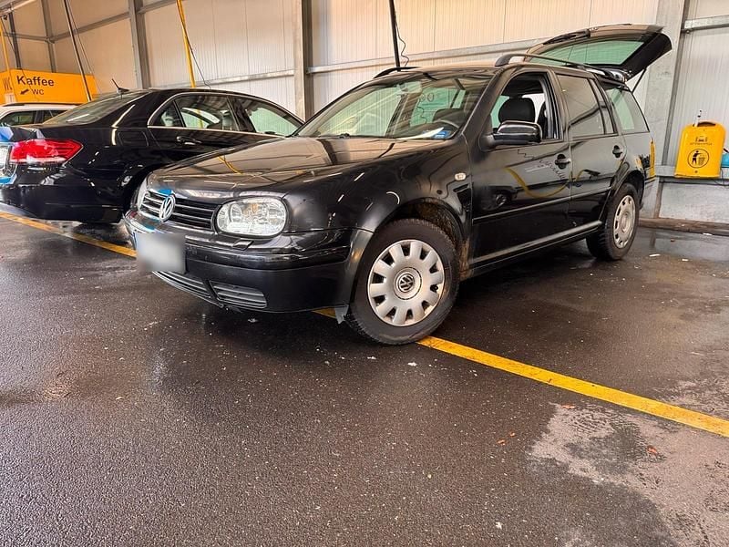 Gebraucht VW Golf IV 101 PS (74 kW) 2004 Schwarz Kombi