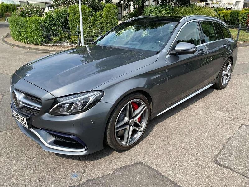 Grau Gebraucht 2017 Mercedes C63S AMG AMG Kombi | 44.444 € - Bild 1/4