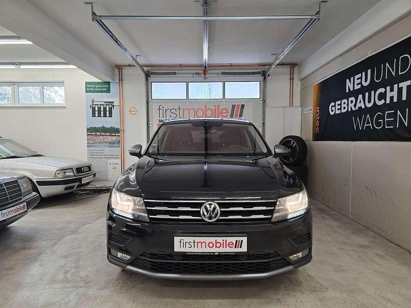 Gebraucht VW Tiguan Allspace 150 PS (110 kW) 2021 Deep black SUV