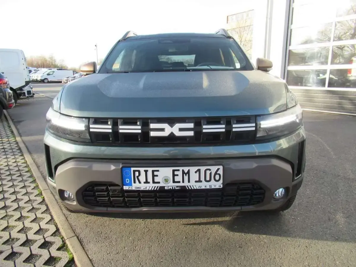 Gebraucht Dacia Duster Extreme 131 PS (96 kW) 2024 Grün SUV