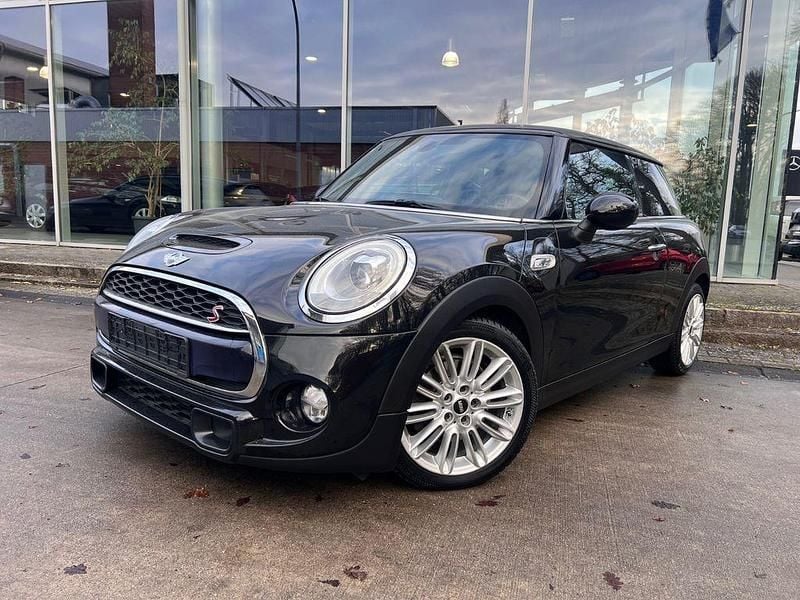 Schwarz Gebraucht 2016 Mini Cooper SD Chili Kleinwagen | 9.200 € (Fairer Preis) - Bild 1/4
