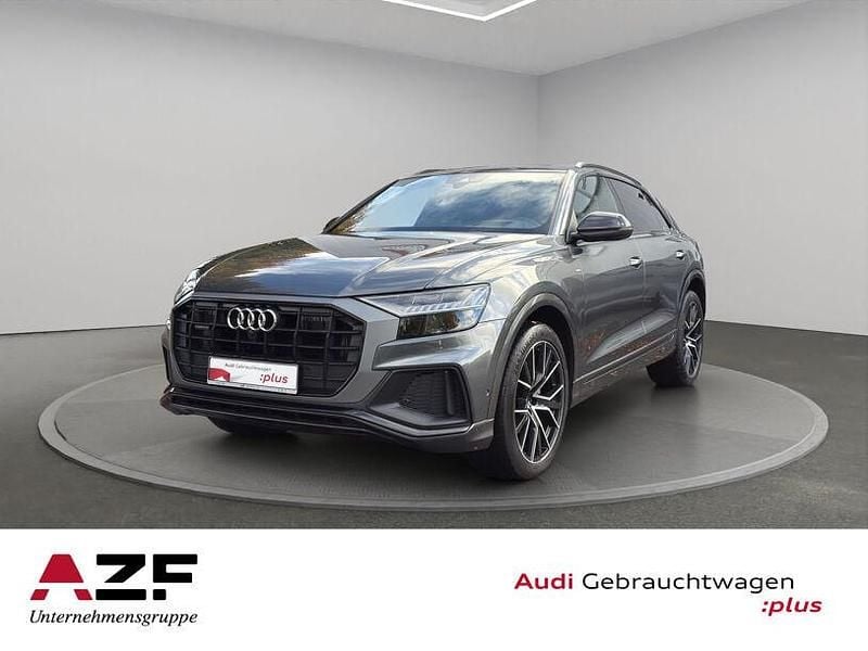 Grau Gebraucht 2021 Audi Q8 Ambiente SUV | 70.890 € (Fairer Preis) - Bild 1/4