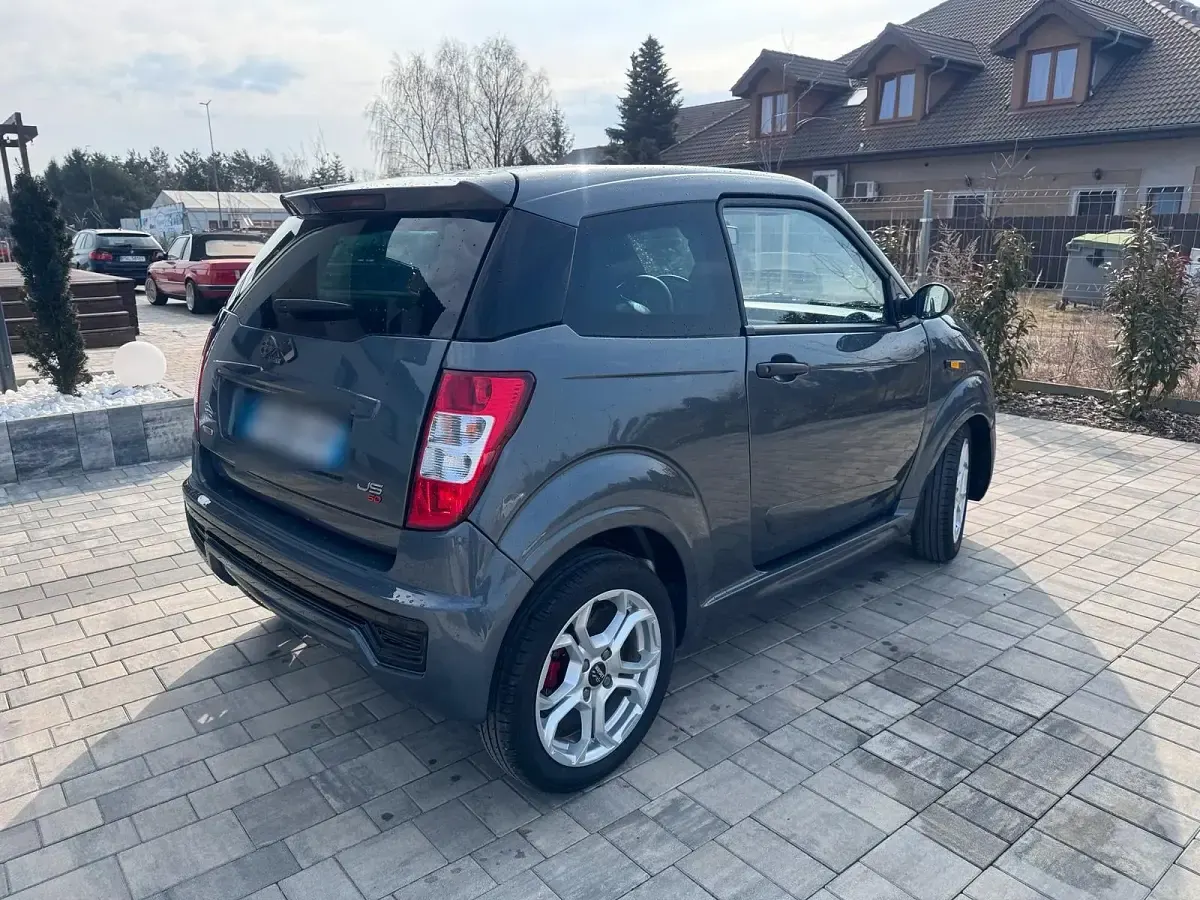 Käytetty Ligier JS50 2019 Harmaa Viistoperä
