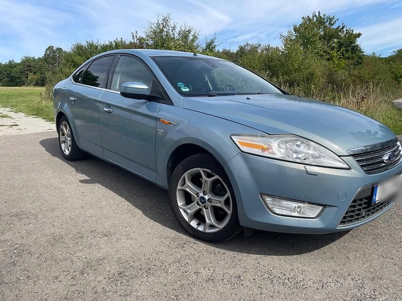 Andere farben Gebraucht 2009 Ford Mondeo Ghia Limousine | 2.500 € (Superpreis) - Bild 1/4
