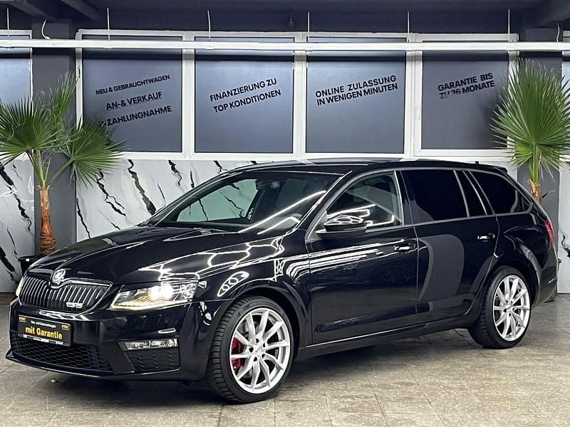 Schwarz Gebraucht 2014 Skoda Octavia RS Kombi | 9.950 € (Superpreis) - Bild 1/4