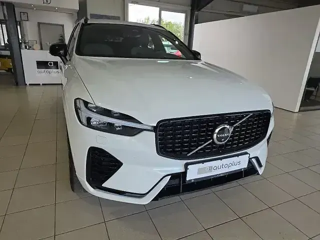Gebraucht Volvo XC60 Ultimate 455 PS (334 kW) 2023 Crystal white SUV