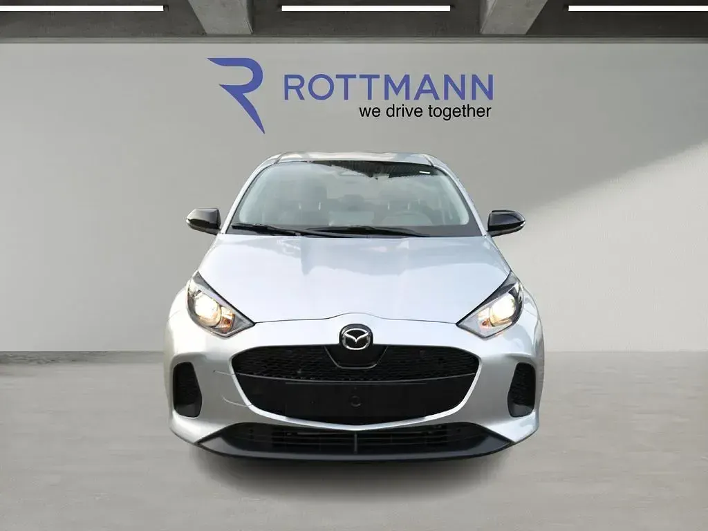 Neu Mazda 2 Exclusive-Line 116 PS (85 kW) 2026 Silber Limousine