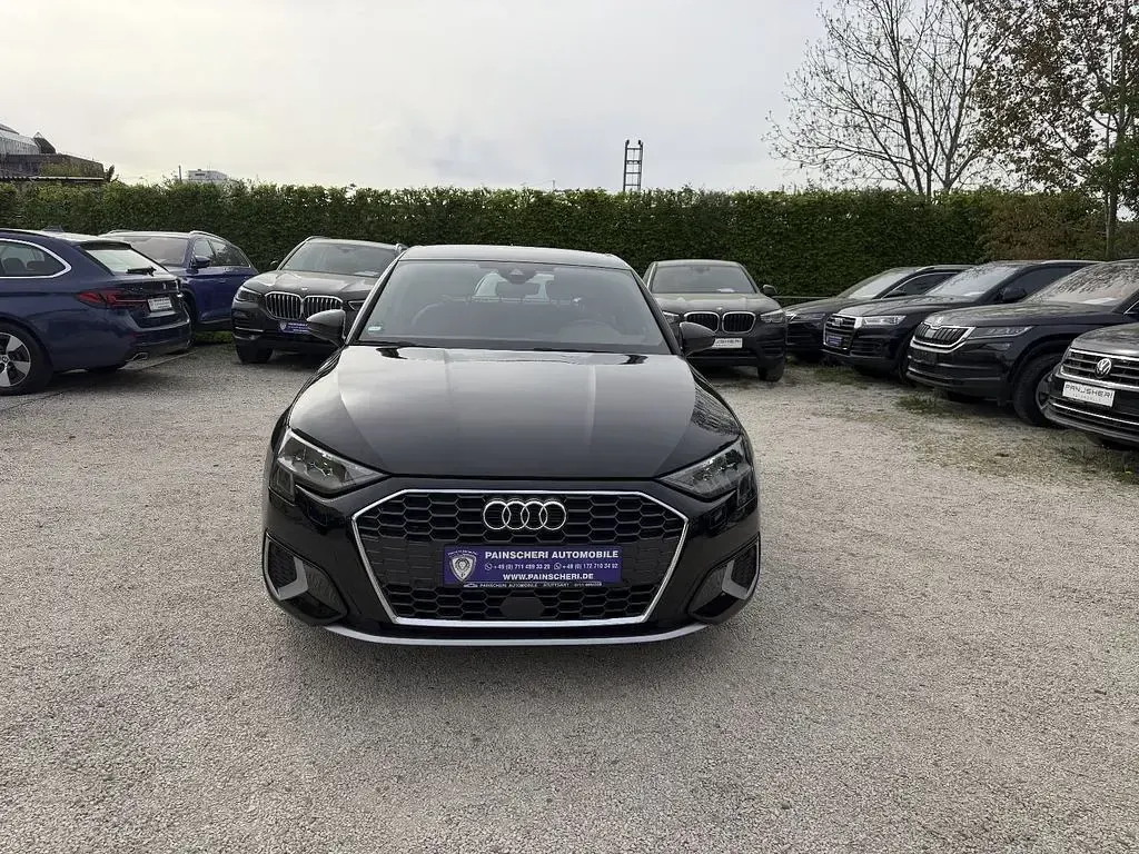 Second-hand Audi A3 Advanced 150 CP (110 kW) 2022 Negru Berlinǎ