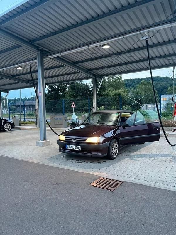 Rot Gebraucht 1996 Peugeot 306 Cabriolet Cabrio | 1.800 € - Bild 1/4