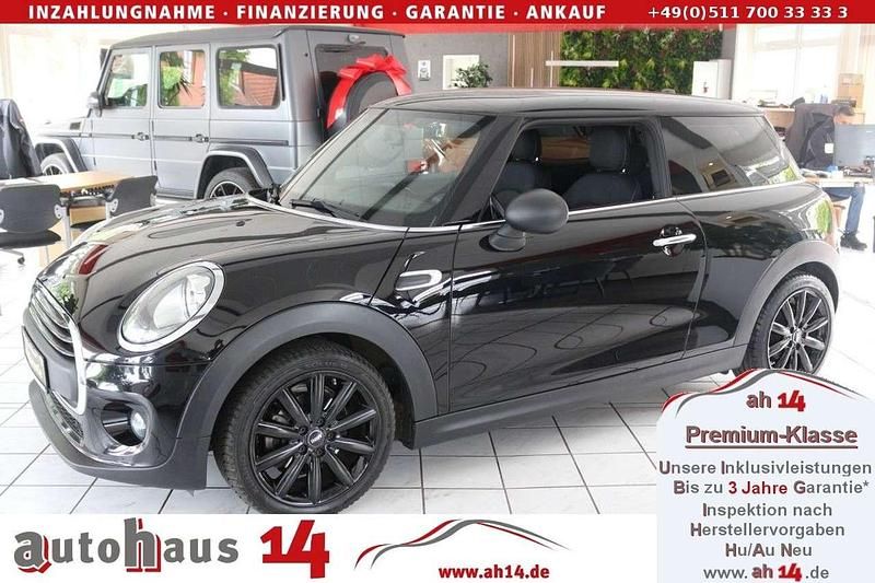 Schwarz Gebraucht 2017 Mini ONE Kleinwagen | 10.850 € (Fairer Preis) - Bild 1/3