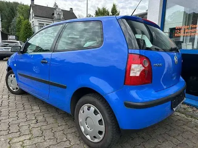 Gebraucht VW Polo Trendline 75 PS (55 kW) 2002 Blau Kleinwagen