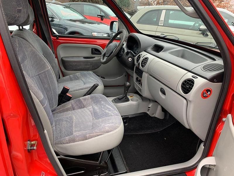 Gebraucht Renault Kangoo Privilege 95 PS (69 kW) 2005 Rot Van / Kleinbus