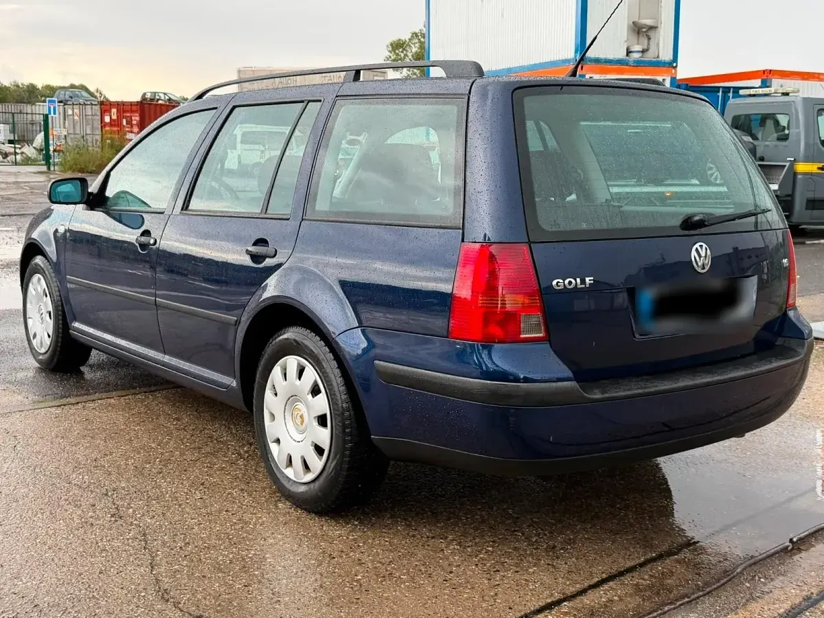 Gebraucht VW Golf IV 101 PS (74 kW) 2001 Blau Kombi