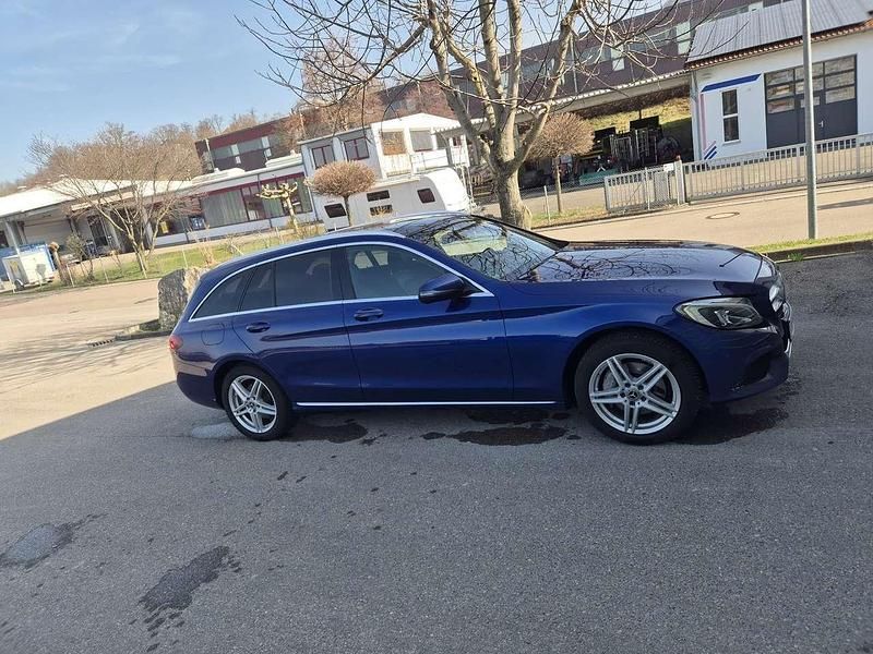 Gebraucht Mercedes C250 Avantgarde 204 PS (150 kW) 2015 Kombi