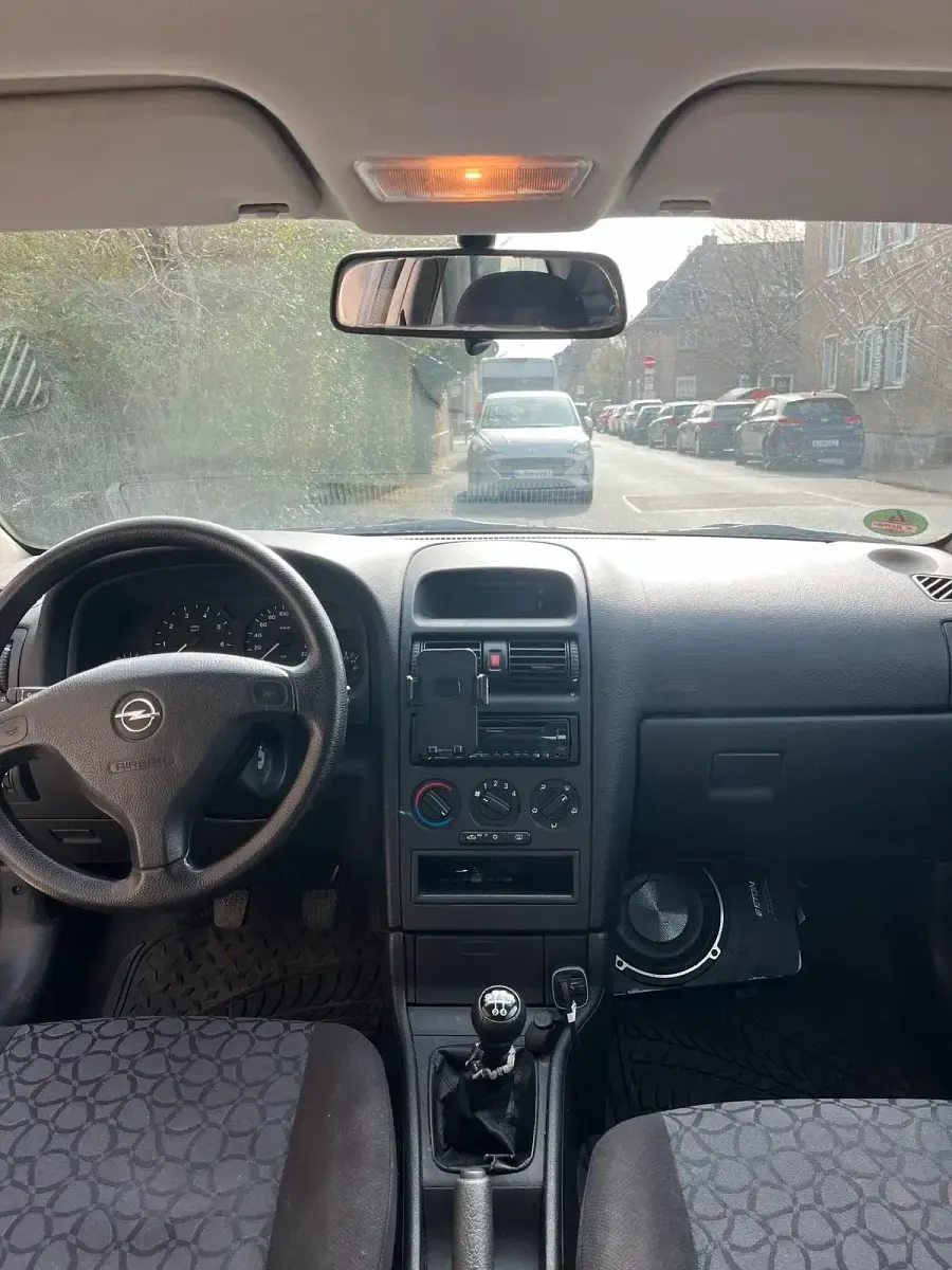 Gebraucht Opel Astra 75 PS (55 kW) 2000 Silber Coupé