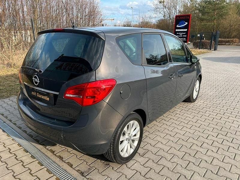 Gebraucht Opel Meriva Active 120 PS (88 kW) 2013 Grau Van / Kleinbus