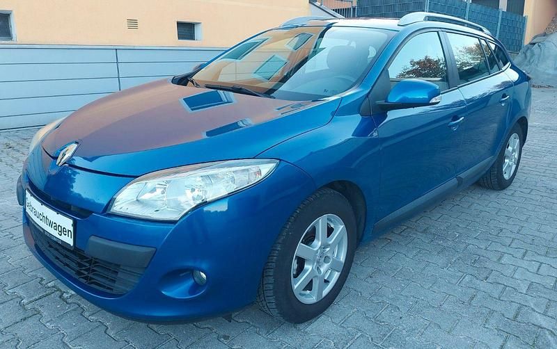 Blau Gebraucht 2009 Renault Mégane GrandTour Expression Kombi | 3.500 € (Fairer Preis) - Bild 1/4
