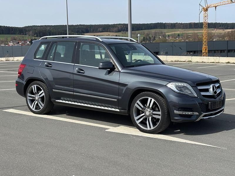 Gebraucht Mercedes GLK220 170 PS (125 kW) 2015 Grau SUV